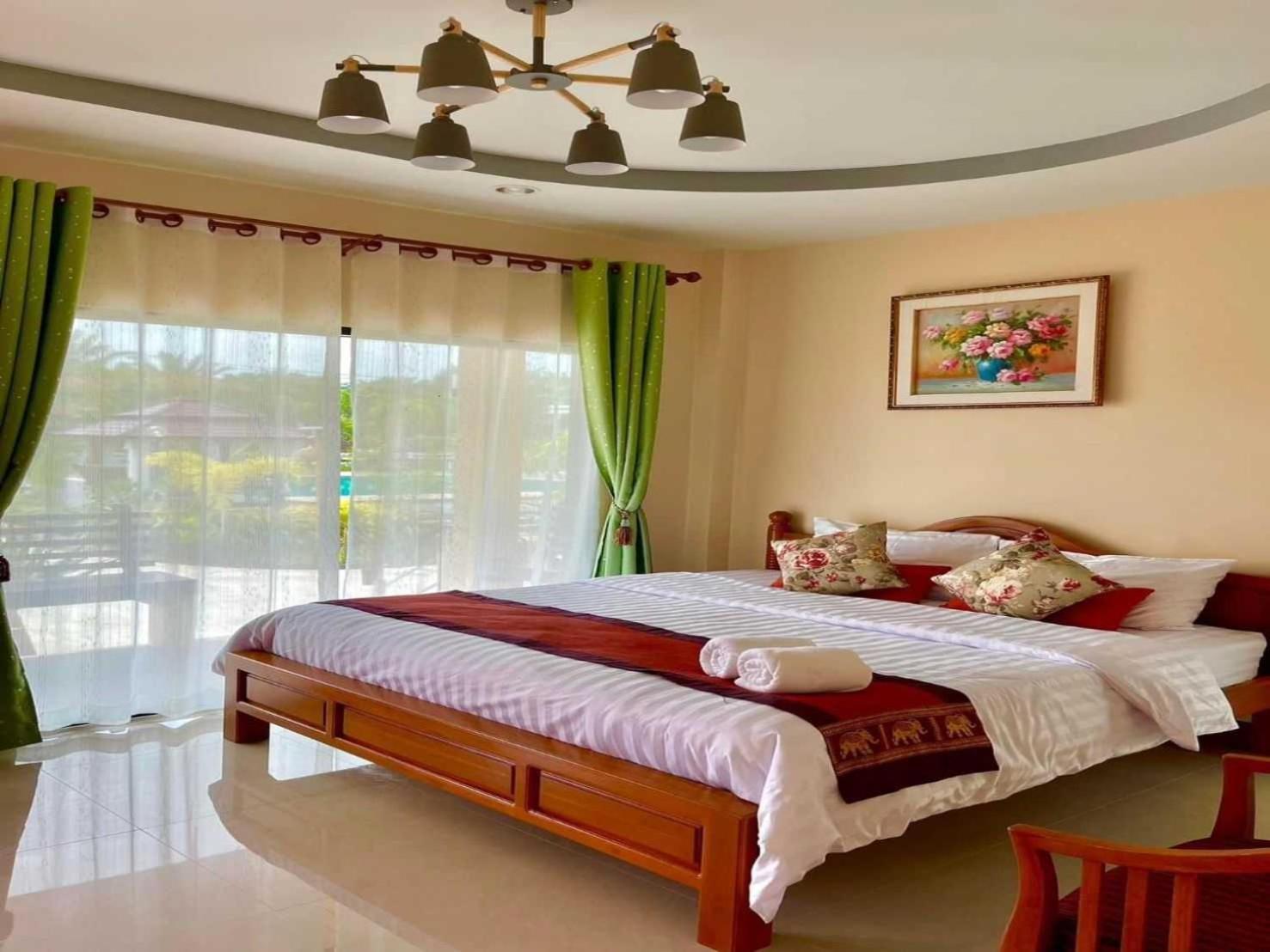 Capital O 75518 Baan Rose Resort Ao Luk מראה חיצוני תמונה