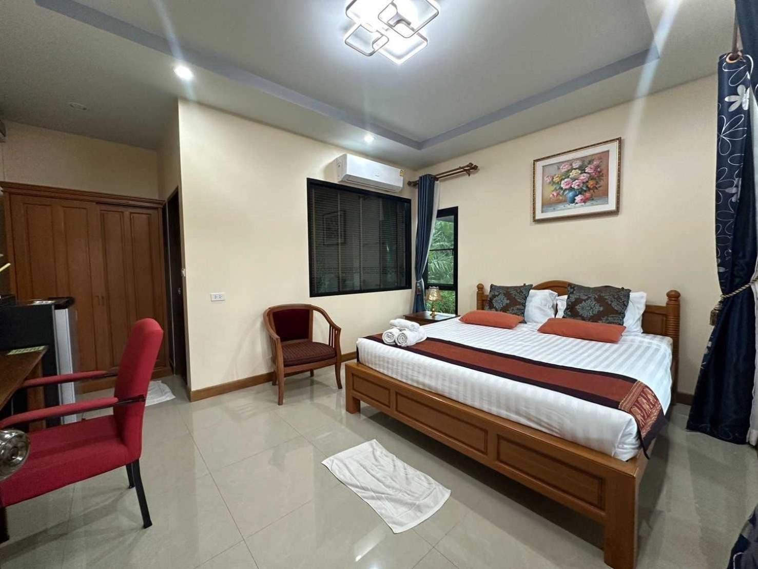 Capital O 75518 Baan Rose Resort Ao Luk מראה חיצוני תמונה