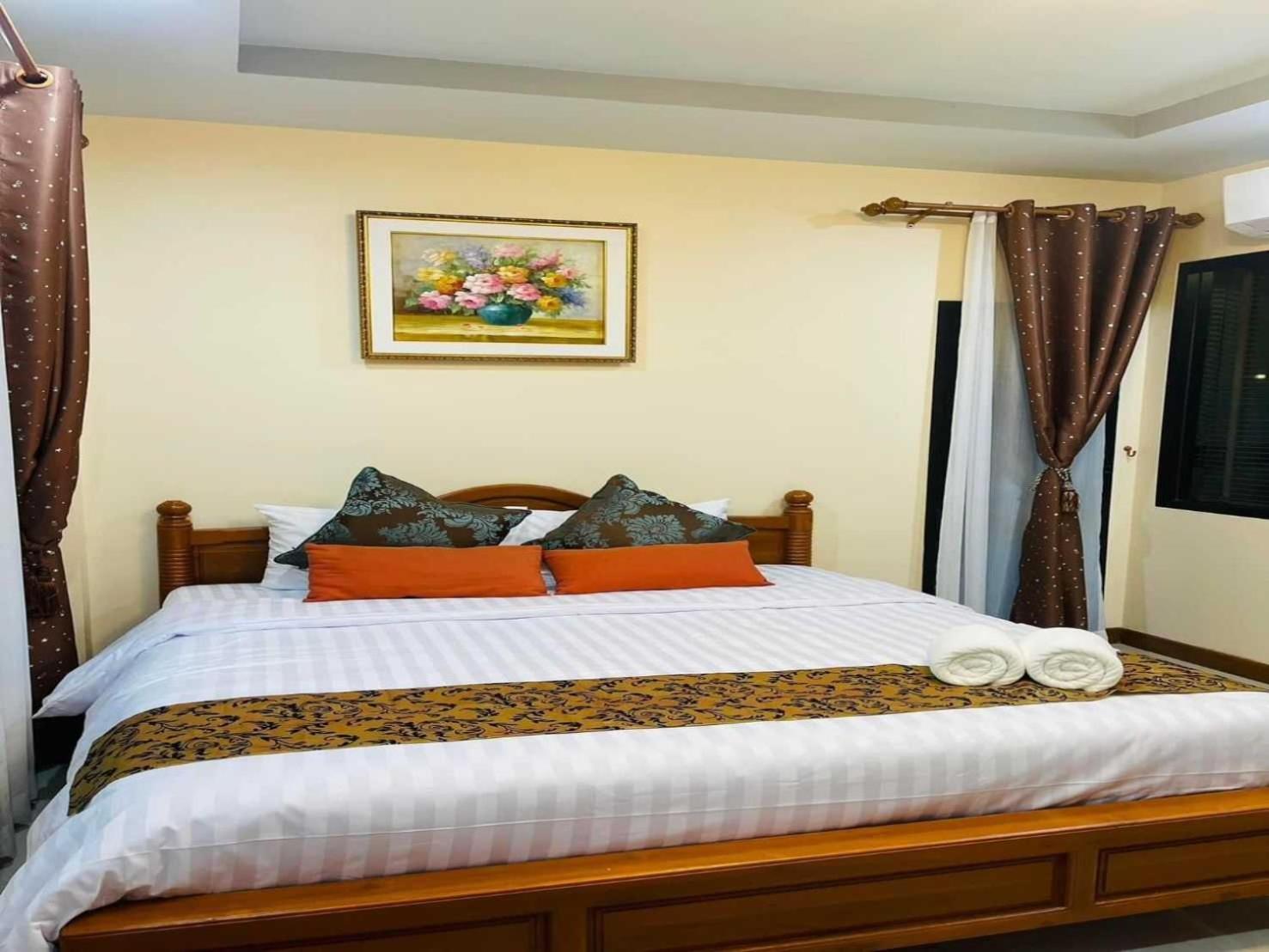 Capital O 75518 Baan Rose Resort Ao Luk מראה חיצוני תמונה