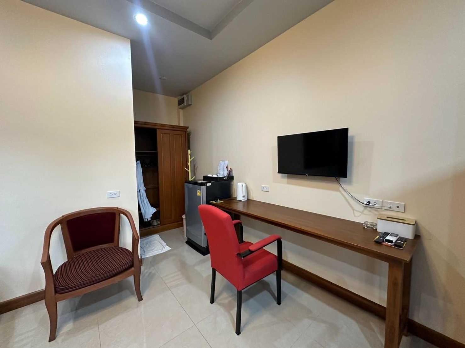 Capital O 75518 Baan Rose Resort Ao Luk מראה חיצוני תמונה
